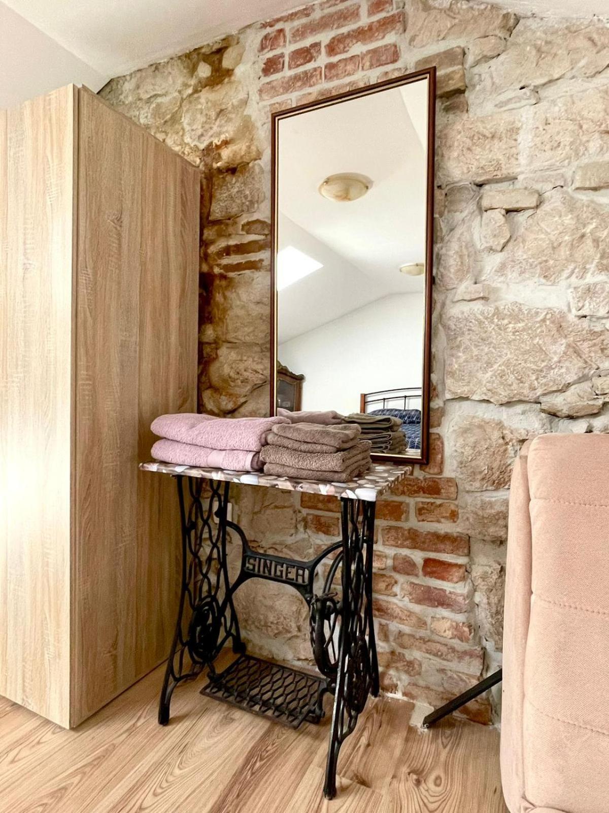 Apartmani Mauro Sa Terasom Crikvenica Ngoại thất bức ảnh